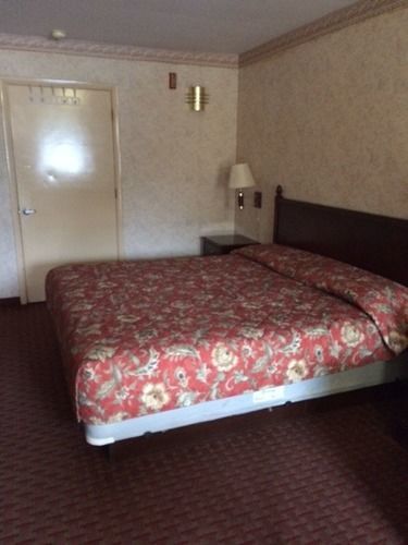 Royal Inn Motel Richmond Brandermill Екстериор снимка